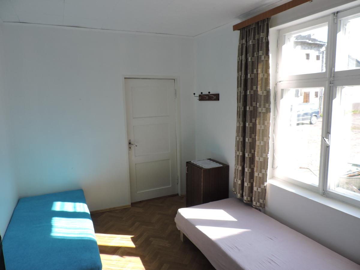 Budget Hostel Parnu Exterior photo